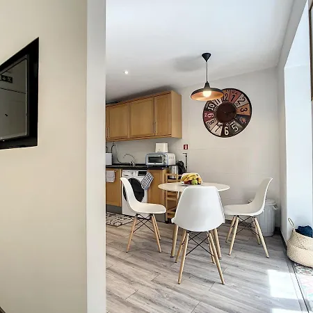 Cosy By Atlantic פונשל